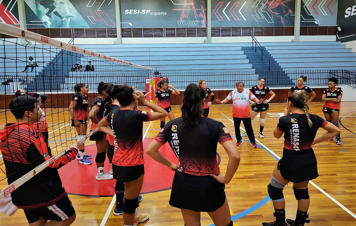 Renasce Voleibol joga contra o Sesi São Paulo em Sorocaba nesta